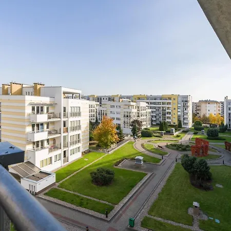 Malta Katowicka Pool & Parking By Renters Lägenhet Poznań