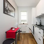 Malta Katowicka Pool & Parking By Renters * Познань