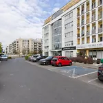 Апартаменти Malta Katowicka Pool & Parking By Renters *